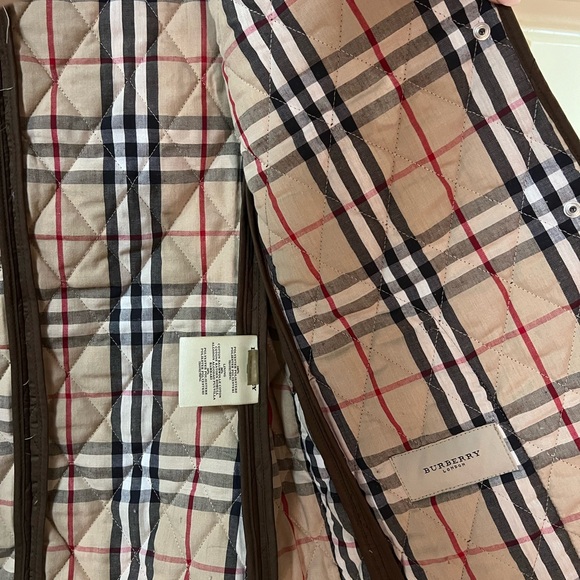 Burberry Quilted Jacket - Picture 7 of 12